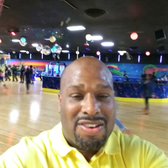 Meet your Posher, Samuel - Picture 1 of 1